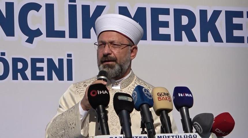 Diyanet İşleri Başkanı Prof. Dr. Ali Erbaş'dan anayasa vurgusu