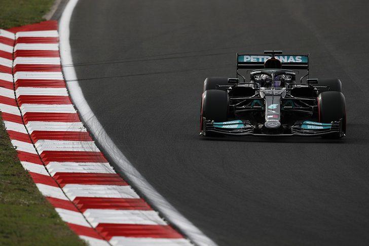 Lewis Hamilton: İstanbul'da kaybı azaltmam lazım!