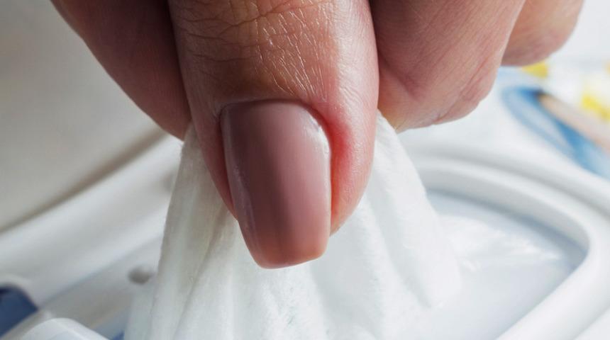 Zararlı kimyasallara maruz kalmak zorunda değilsiniz! Evde ıslak mendili yapmak i&ccedil;in...