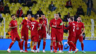 Milli takımda Serdar Aziz ve Kenan Karaman aday kadrodan çıkarıldı