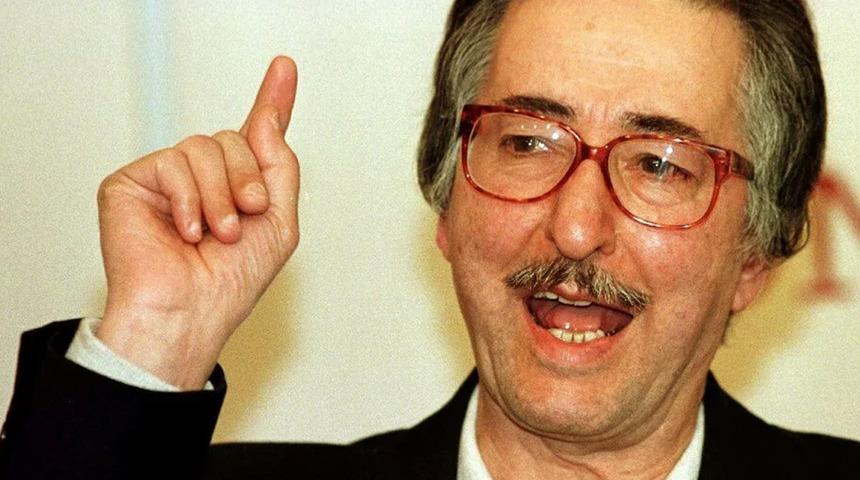 İran'ın ilk Cumhurbaşkanı Beni Sadr hayatını kaybetti