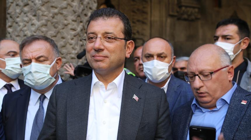 İstanbul Büyükşehir Belediye Başkanı İmamoğlu, Erzurum'da ziyaretlerde bulundu