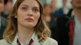 Kardeşlerim'in Harika'sı Gözde Türker'den makyajsız karavan pozu