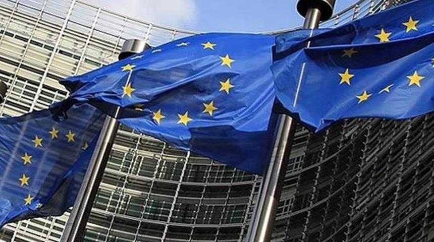 AB'de 'Polonya' depremi! Macaristan'dan destek geldi