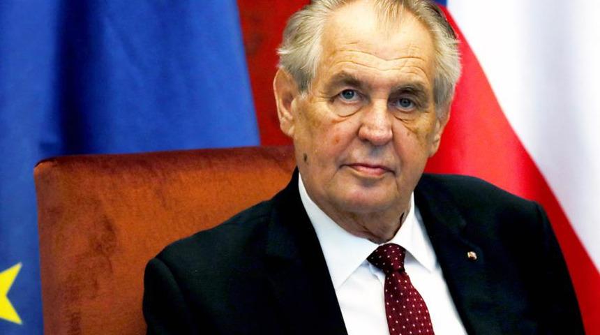 Çekya Devlet Başkanı Milos Zeman hastaneye kaldırıldı