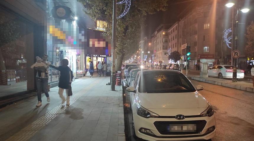 Van'da 3 dakika arayla 2 deprem