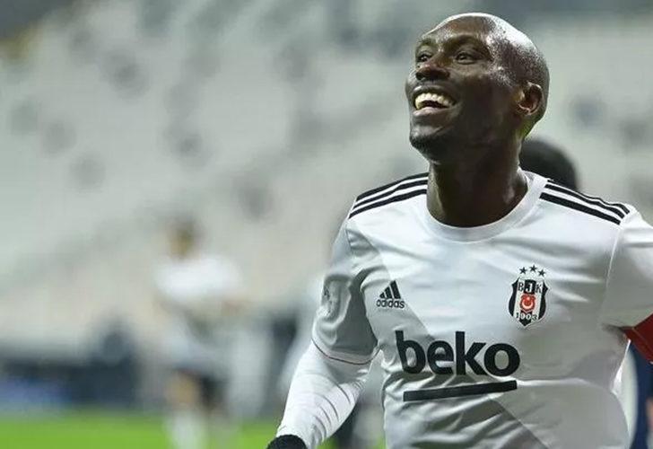 Beşiktaş'ta Atiba emekli oluyor