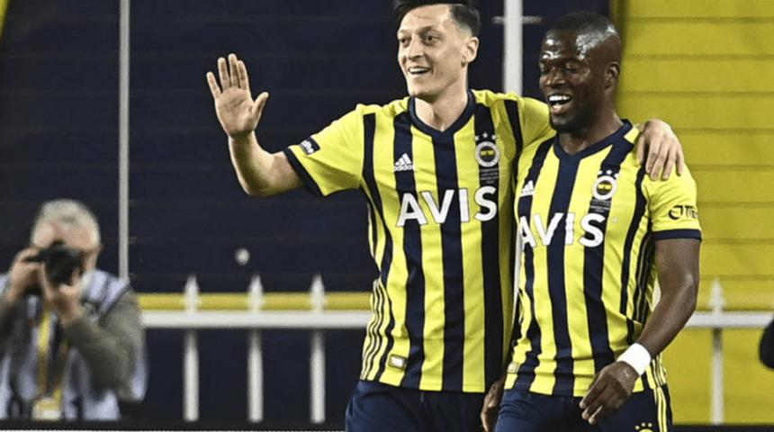 Fenerbah&ccedil;e'ye Trabzonspor ma&ccedil;ı &ouml;ncesi Valencia şoku