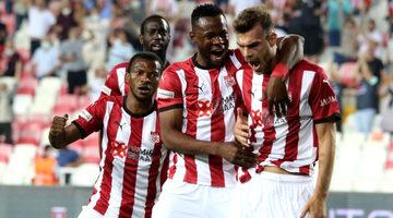 Beşiktaş,Fenerbahçe ve Galatasaray, Dimitris Goutas'ı takibe aldı