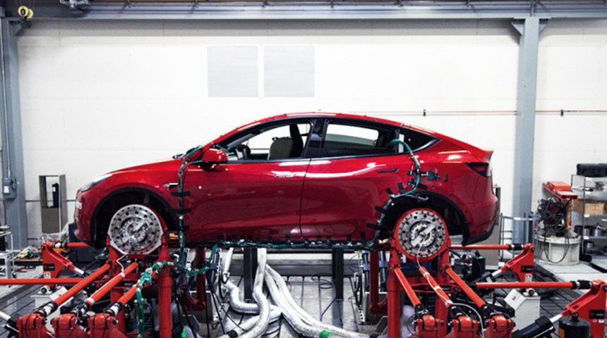 Tesla'nın Berlin'deki fabrikasında ilk teslimat tarihi açıklandı