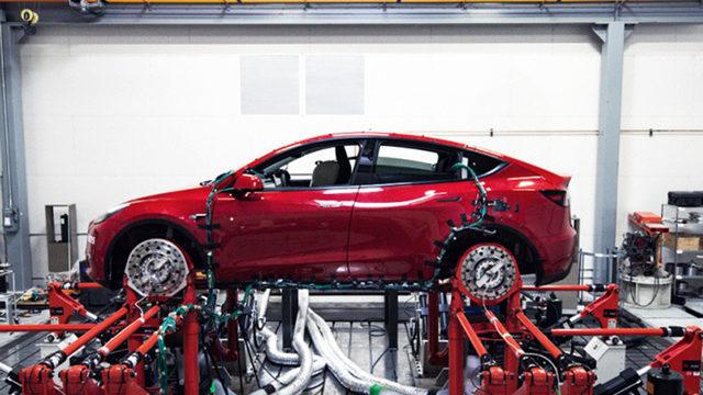 Tesla'nın Berlin'deki fabrikasında ilk teslimat tarihi açıklandı