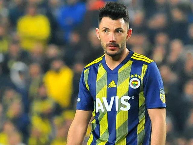Başakşehir, Tolgay Arslan'ı transfer etti