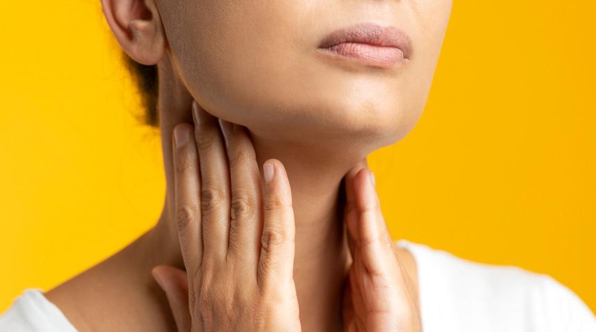 Boğaz ağrısına ne iyi gelir? Boğaz ağrısını geçiren doğal yöntemler nelerdir?