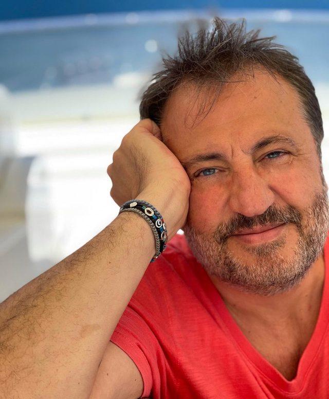 Popstar'ın sivri dilli jürisi Ercan Saatçi son haliyle şaşkına çevirdi! Yıllar acımamış