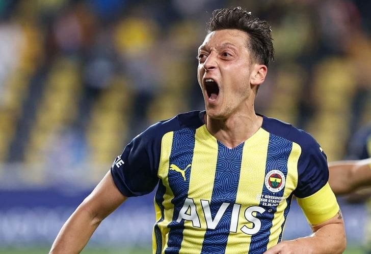 Mesut Özil'den flaş karar! Kripto parasını çıkarıyor