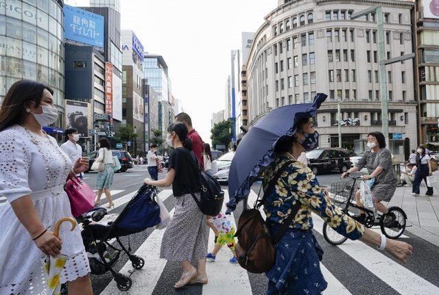 Japonya'nın başkenti Tokyo, endeksin beşinci sırasına yerleşirken sağlık sistemine erişim, pandemiye hazırlılık, beklenen yaşam süresi, akıl sağlığı ve Covid-19 ölüm oranı gibi değerleri ölçen sağlık güvenliği açısından ise yukarılarda geliyor.