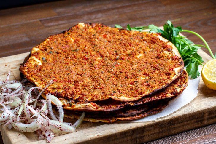 Evde lahmacun nasıl yapılır? MasterChef evde kolay lahmacun tarifi ve malzemeleri neler? G1