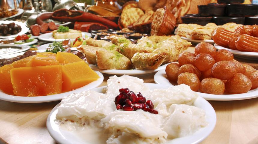 Bir anda sağlığınızı mahvedebilirsiniz! Eğer siz de yemekten sonra tatlı yiyorsanız...