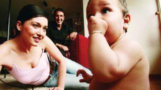 Nurgül Yeşilçay ve Cem Özer çiftinin oğulları Nejat koca adam oldu! Babasının kopyası!