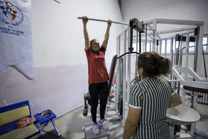 Görme engelli milli haltercilerin "paralimpik" bekleyişi G4