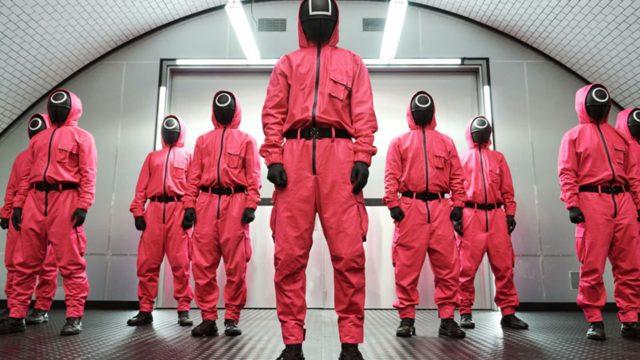 Squid Game’in yönetmeni sonunda açıkladı! Baş karakter Seong Gi-hun neden saçını kırmızıya boyadı?