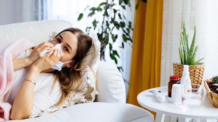 Koronavirüs ile grip belirtileri karışıyor! Nasıl ayırt edeceğiz?