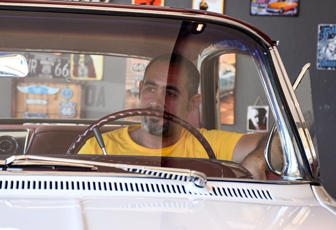 Hurda klasik otomobilleri yeniden canlandırıyor! Taleplere yetişemiyor