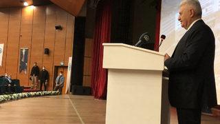 Binali Yıldırım bir anısını paylaştı: Evladım, sen bakan olmuşsun ama cahil kalmışsın