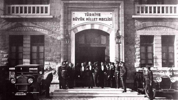13 Ekim 1923'te ne oldu? Ankara neden başkent oldu?  G4
