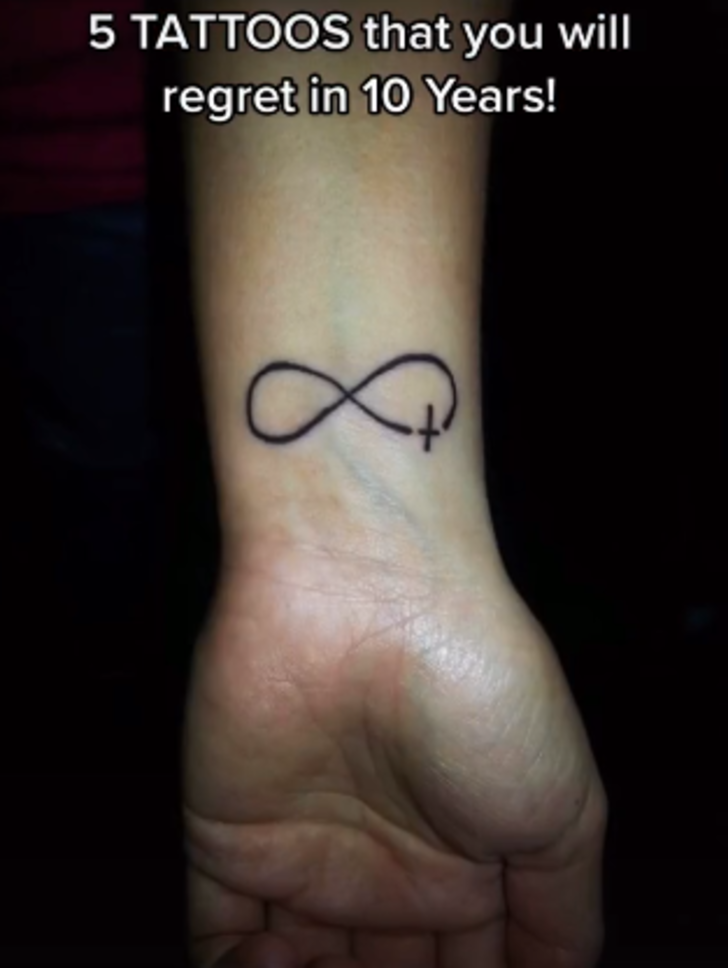 Dövme yaptırmayı düşünenler mutlaka bu listeye göz atın! İşte 10 yıl içinde pişman olabileceğiniz dövme modelleri... G5