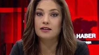 Nevşin Mengü'den canlı yayında takipçisine küfür
