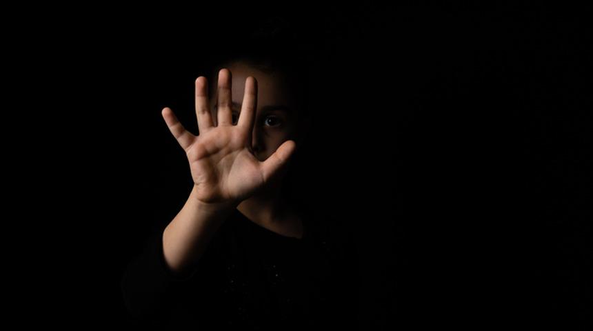 Fransa'da utanç tablosu! Her gün 49 çocuk cinsel istismara uğruyor