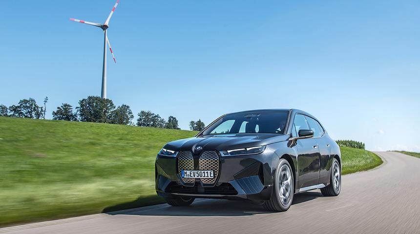 Yeni BMW iX Türkiye'de ön siparişe açıldı! İşte elektrikli BMW iX'in fiyatı