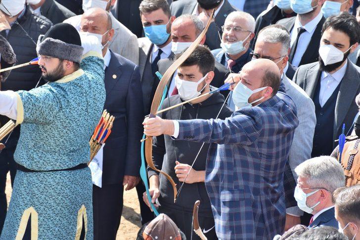 Dünya Etnospor Konfederasyonu Başkanı Bilal Erdoğan, ilk oba konseptli gençlik kampını açtı: G1