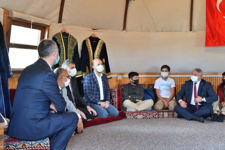 Dünya Etnospor Konfederasyonu Başkanı Bilal Erdoğan, ilk oba konseptli gençlik kampını açtı: G3