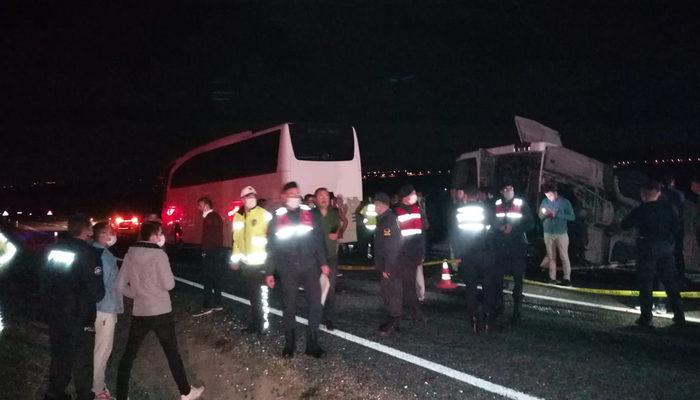 İki yolcu otobüsü kaza yaptı: 44 yaralı