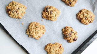 Evden çalışırken alınan kilolara veda vakti! Düşük kalorili atıştırmalık tarifleri