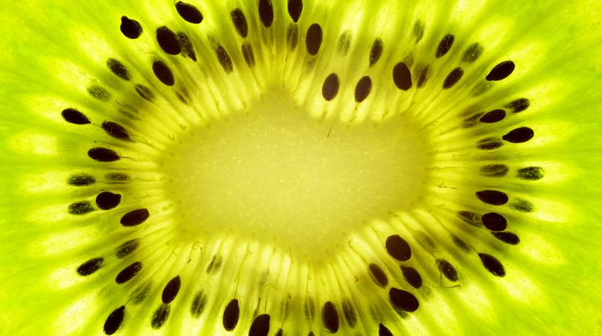 Kivinin faydaları saymakla bitmiyor! Bağırsak problemi olanlar mutlaka tüketin