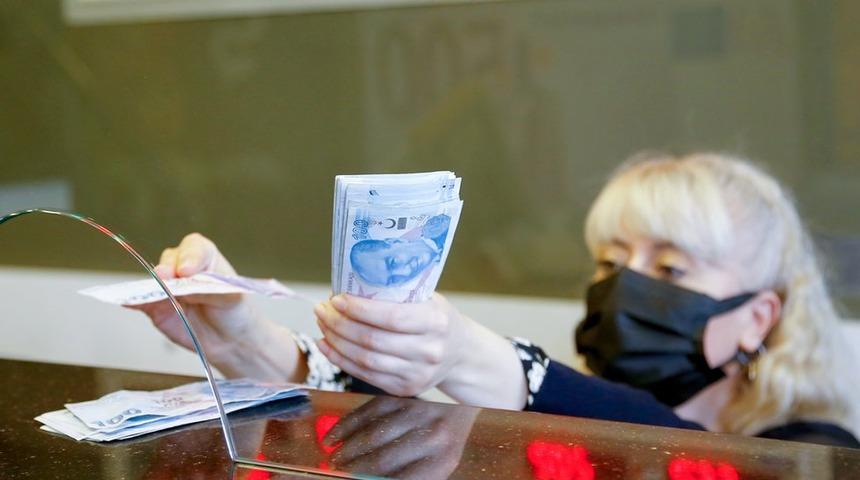 Dolar/TL kuru: Ekonomistler Merkez Bankası’ndaki görev değişikliği ve kur hakkında ne düşünüyor?