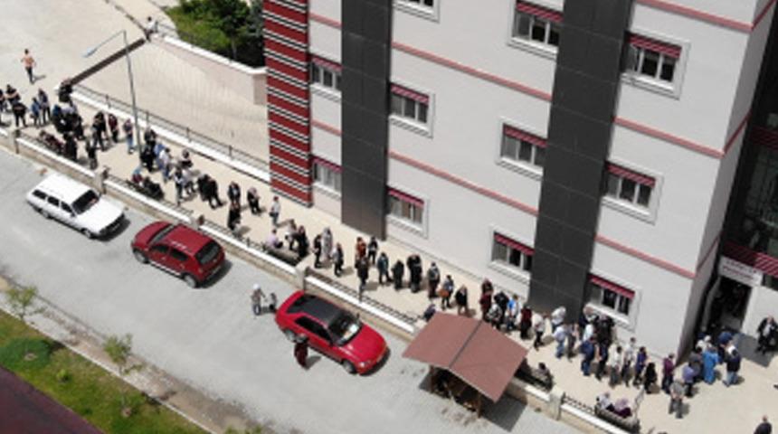 Afyon'da yeşil kart patlaması