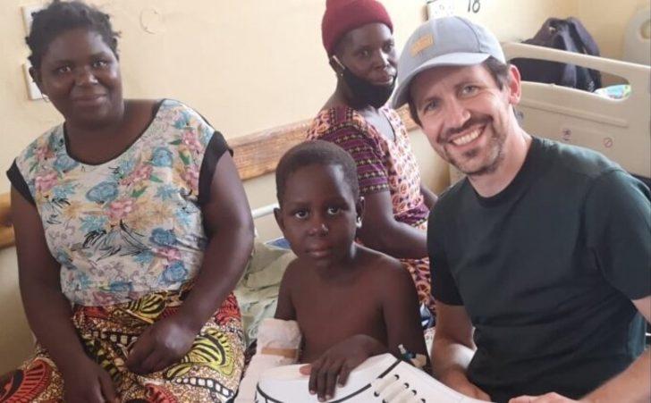 Mesut Özil'den Afrika'daki çocuklara sağlık desteği