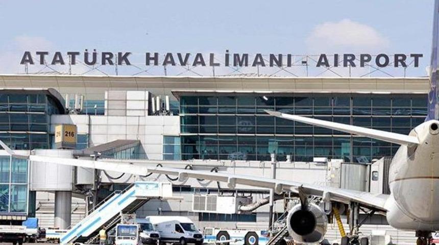 Atatürk Havalimanı'nda intihar girişimi
