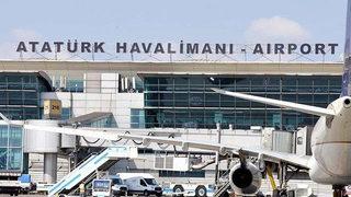 Atatürk Havalimanı'nda intihar girişimi