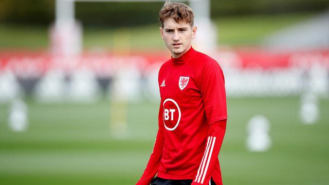 Gallerli milli futbolcu David Brooks kanser olduğunu açıkladı