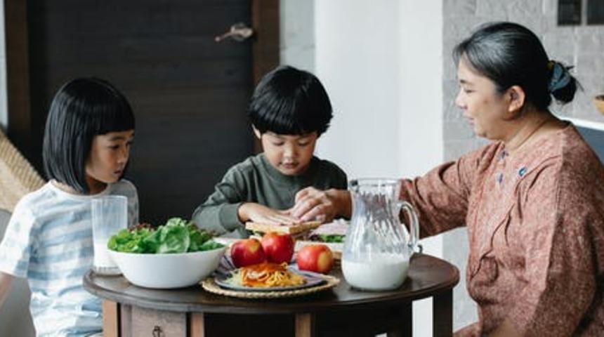 Arayışa son! Okul dönüşü kurt gibi acıkan çocuklarınız için pratik ve besleyici kahvaltılık tarifleri