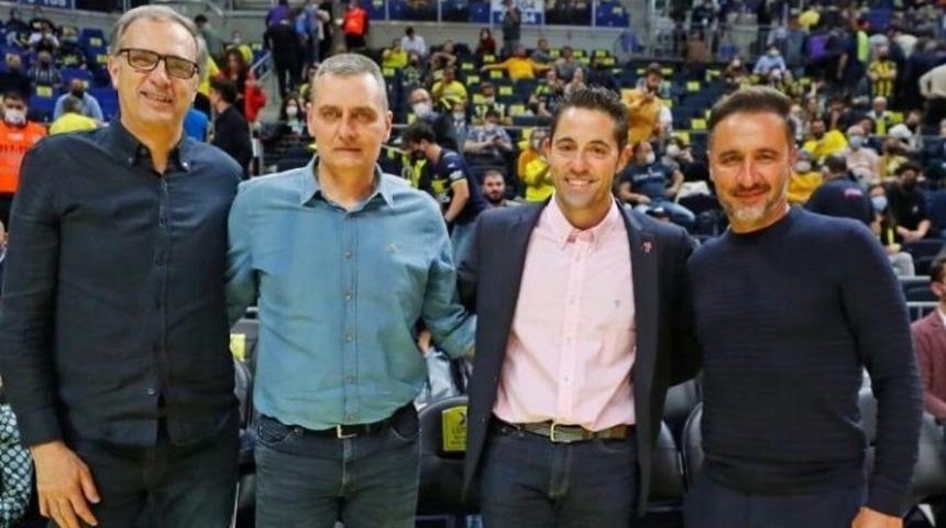 Fenerbahçe'nin hocaları tribünde buluştu