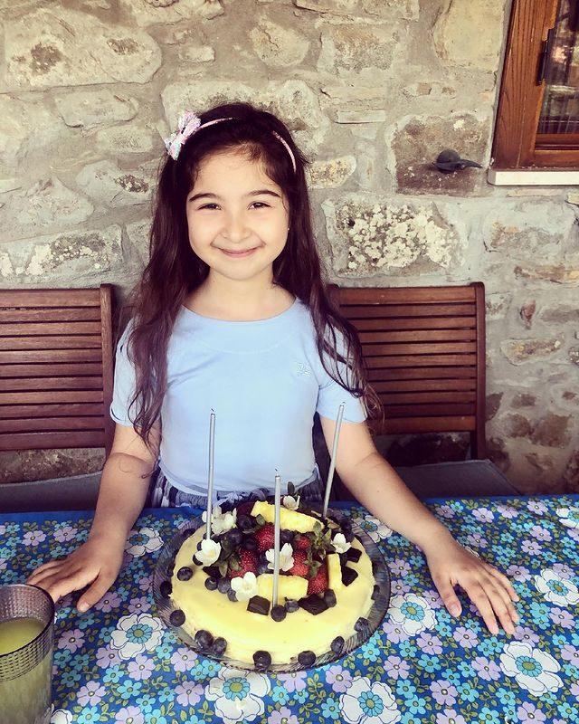 Yargı dizisinin Metin'i Hüseyin Avni Danyal'ın 7 yaşındakini kızını gören şaşıp kalıyor!