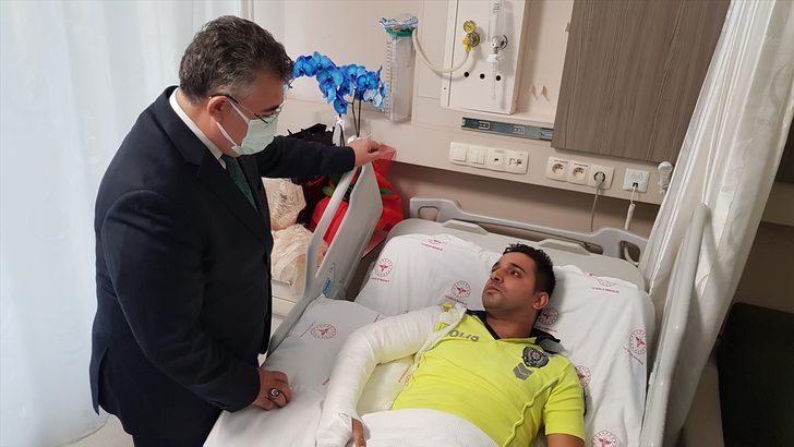 GÜNCELLEME - Kocaeli'de sürücüsü uygulamadan kaçan otomobilin sürüklediği polis yaralandı G4