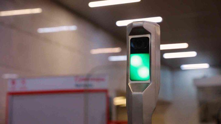 Moskova metrosunda "yüz tanıma sistemiyle ödeme" dönemi başladı G2