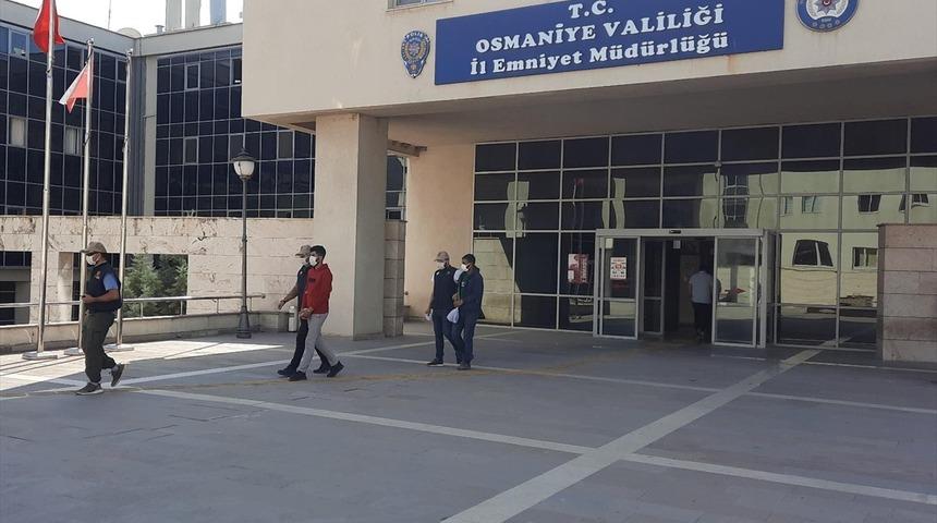 Osmaniye merkezli 5 ilde düzenlenen PKK/KCK operasyonunda yakalanan 5 zanlıdan 3'ü tutuklandı